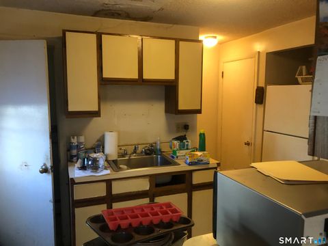 Tiny photo for 894 Burnside Avenue #APT 11, East Hartford, CT 06108 (MLS # 24145523)