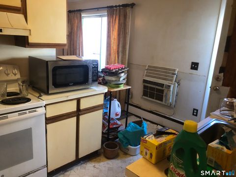 Tiny photo for 894 Burnside Avenue #APT 11, East Hartford, CT 06108 (MLS # 24145523)