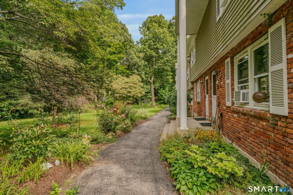 Photo of 78 Corey Lane #7, East Lyme, CT 06357 (MLS # 24205922)