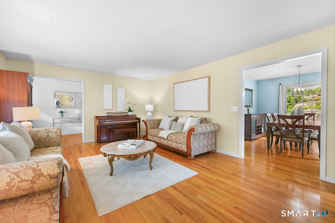 333 Stonebridge Lane