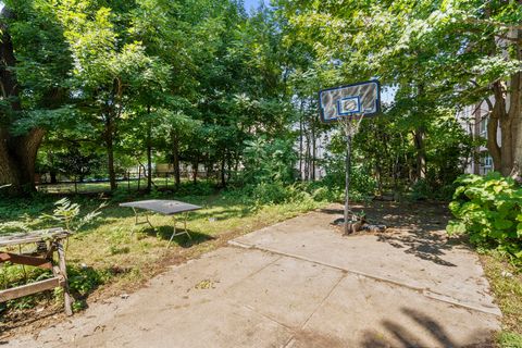Tiny photo for 327 Center Street, West Haven, CT 06516 (MLS # 24137031)