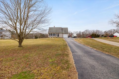 A home in Pomfret