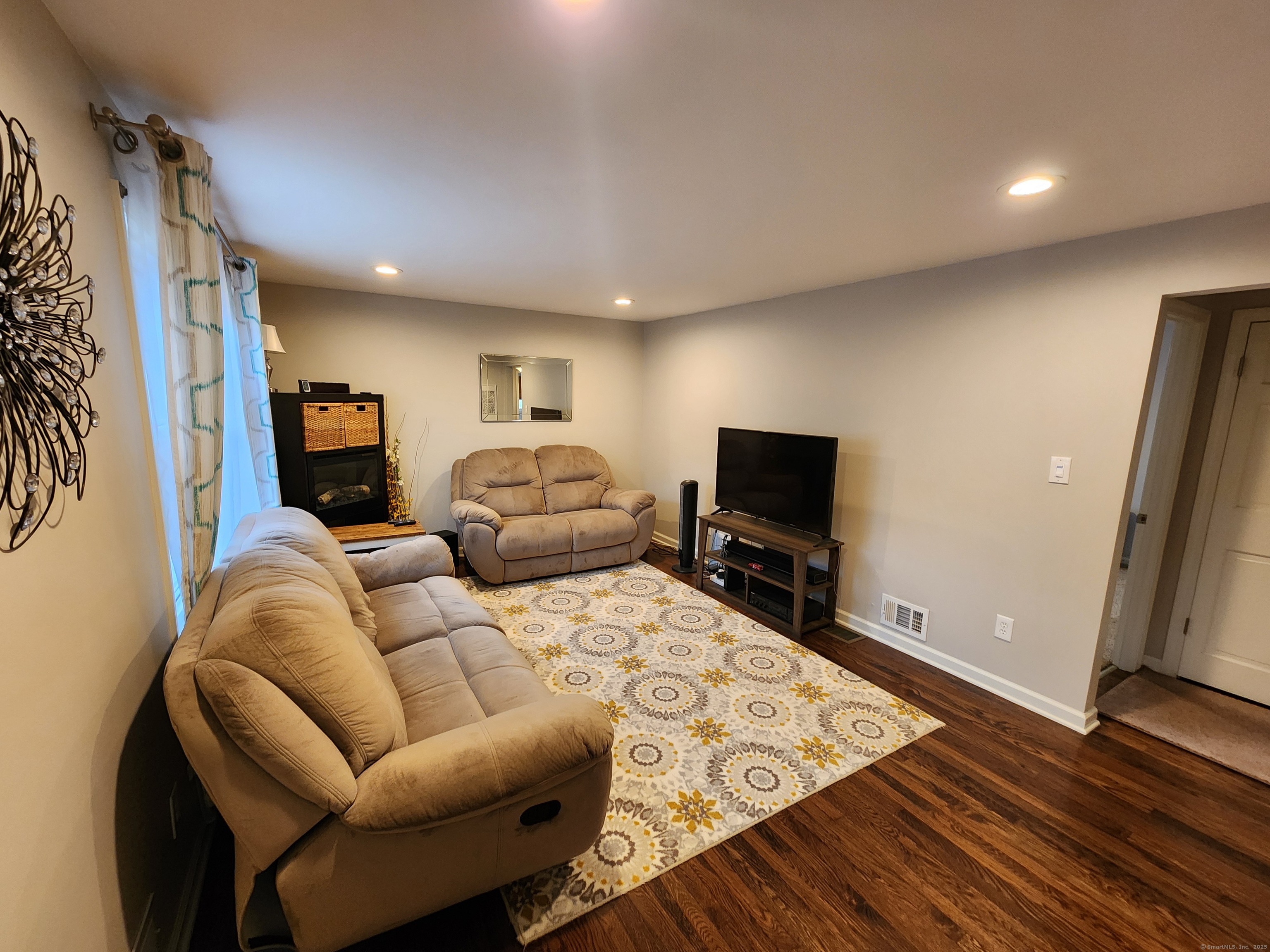 22 Cumpstone Drive