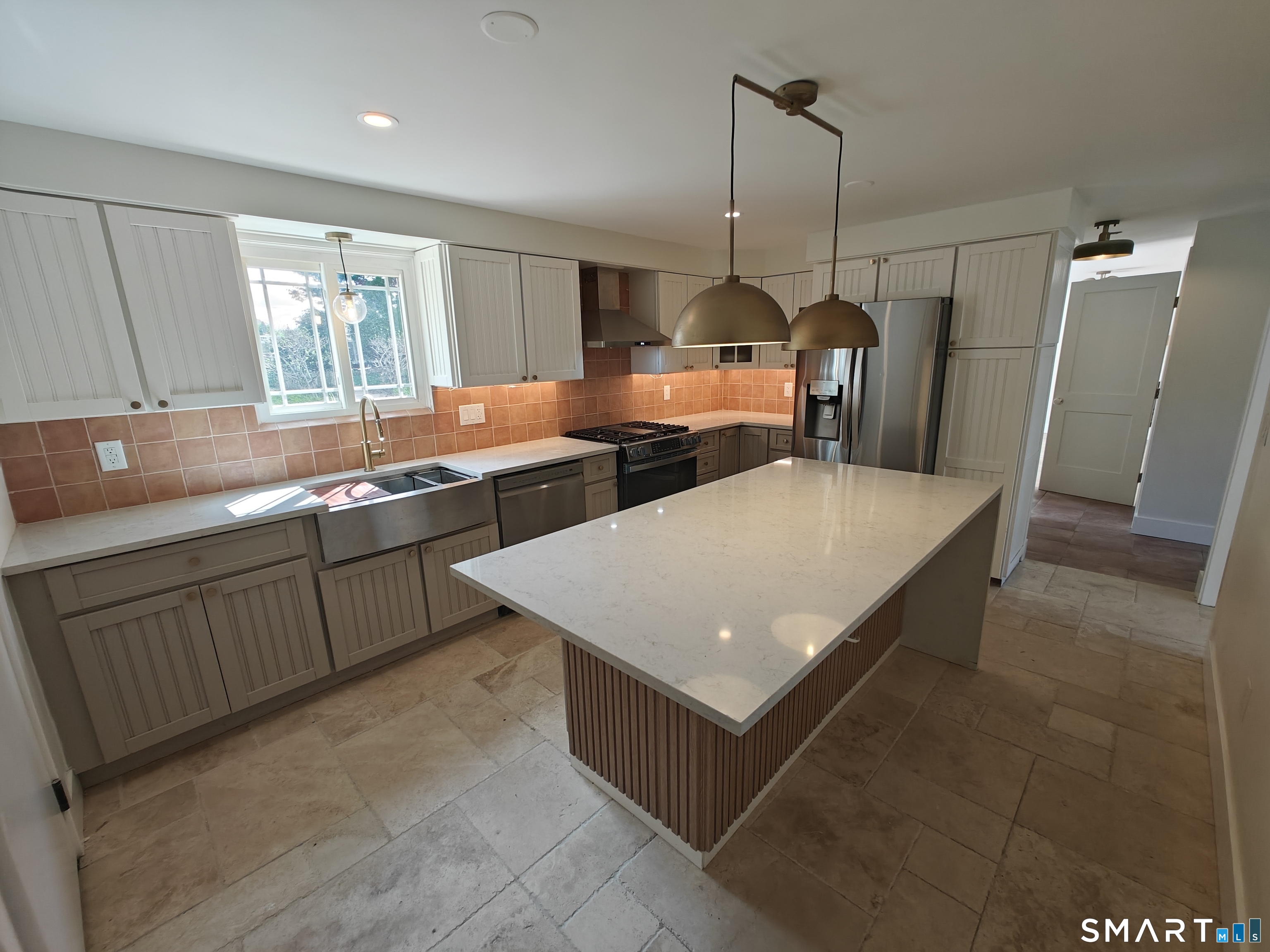 241 Cricket Knoll