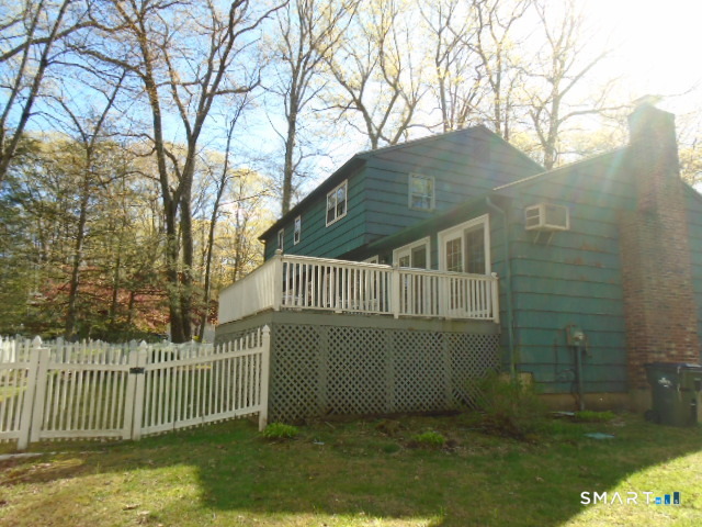 2 Fairfield Lane