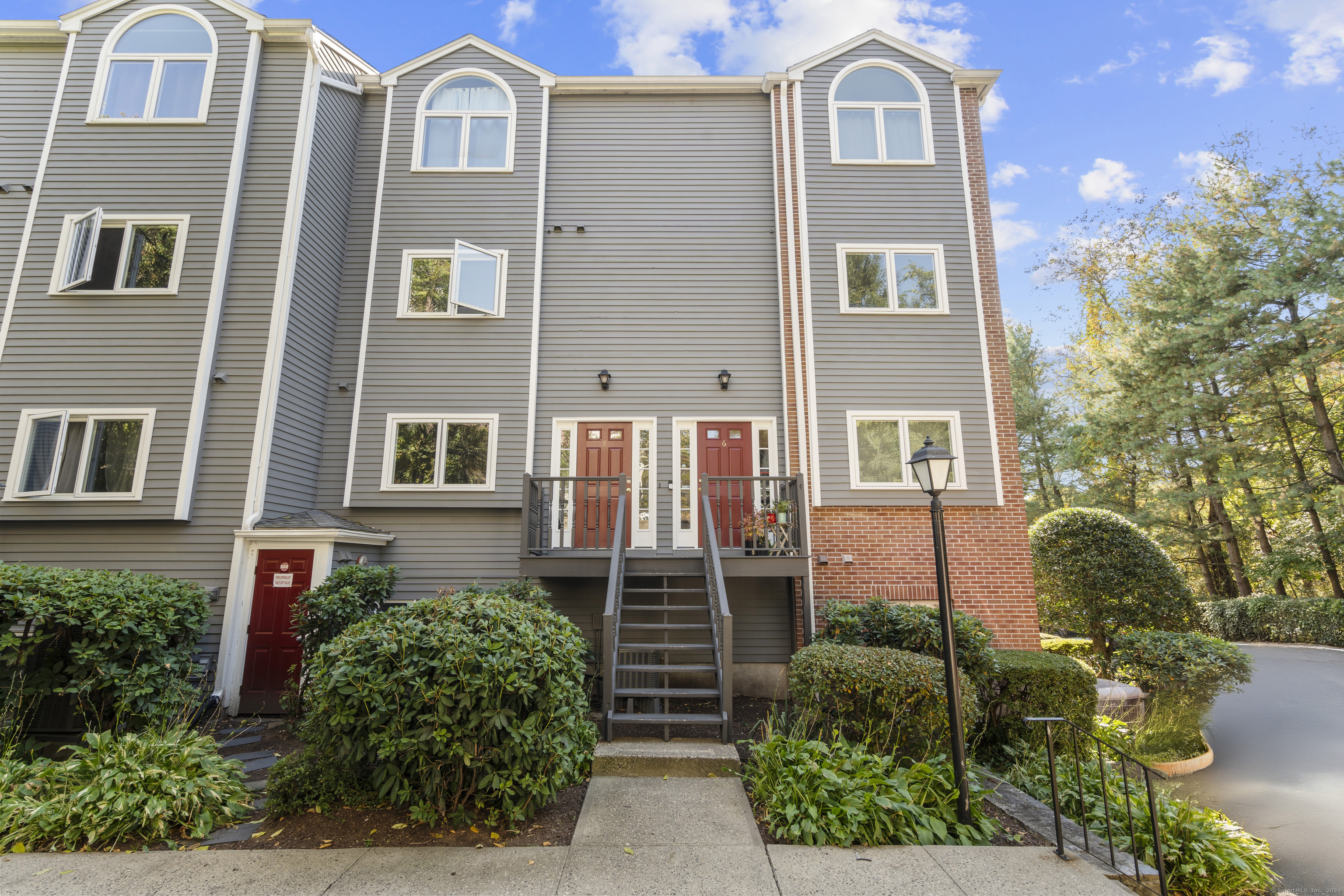 Photo 1 of 7 Seir Hill Road Apt 6, Norwalk, Connecticut, $409,900, Web #: 24050015