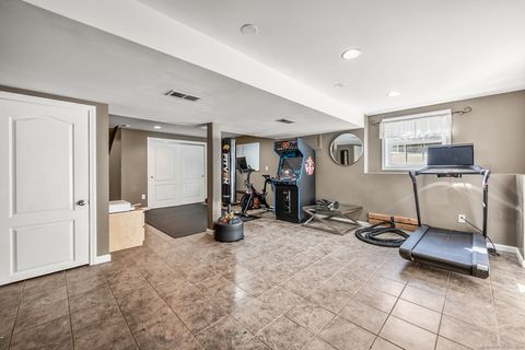 Tiny photo for 52 Oakland Court, Meriden, CT 06450 (MLS # 24136551)