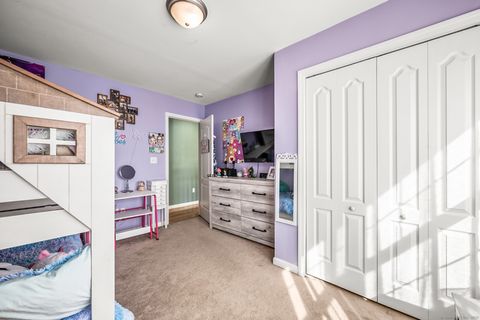 Tiny photo for 52 Oakland Court, Meriden, CT 06450 (MLS # 24136551)