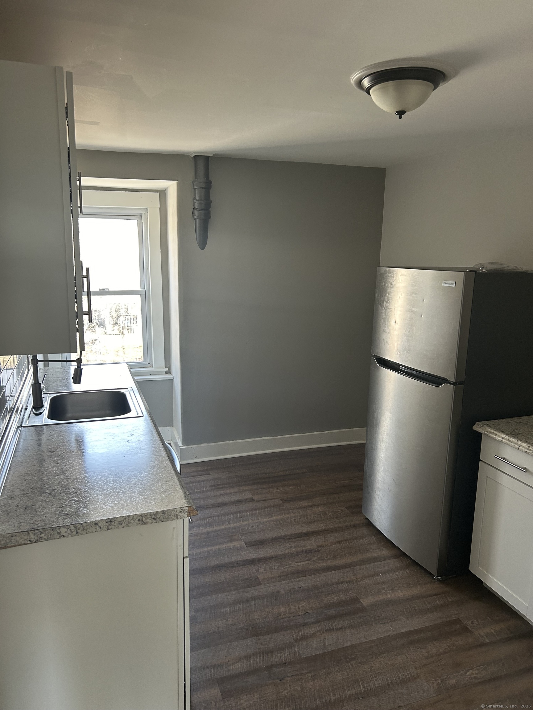 Rental Property at Providence Street 3A, Putnam, Connecticut - Bedrooms: 2 
Bathrooms: 1 
Rooms: 5  - $1,650 MO.