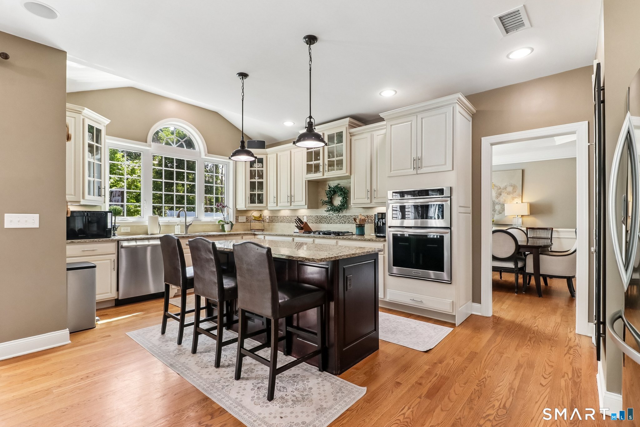8 Rochela Drive
