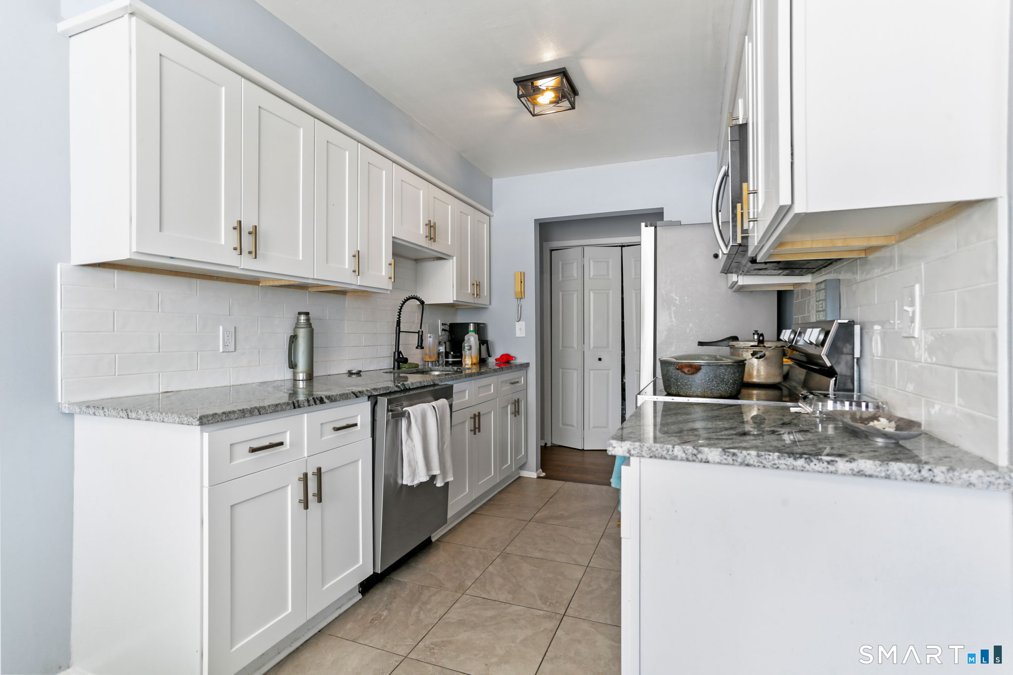 200 Woodmont Avenue APT 121