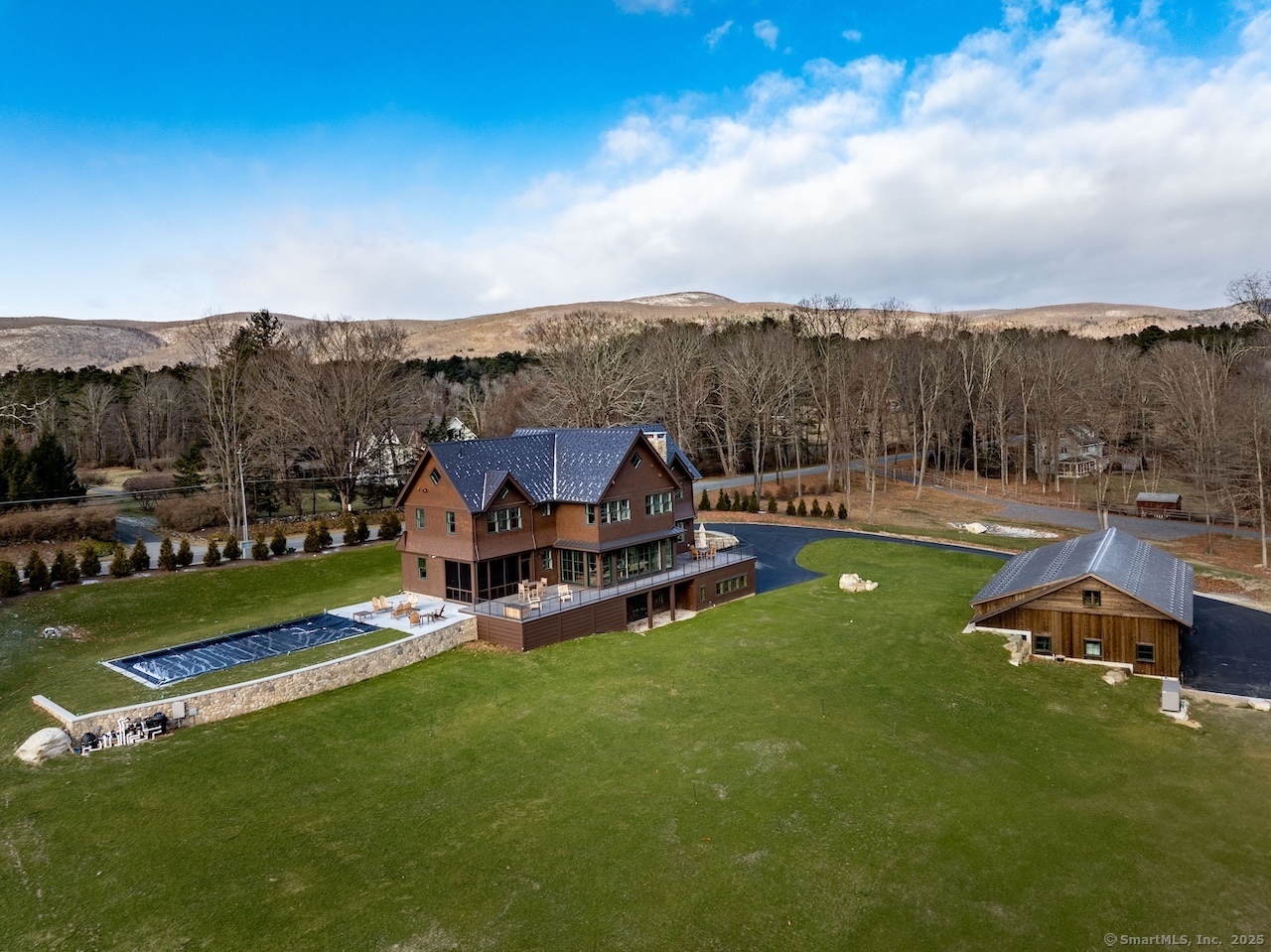 Property for Sale at 145 Taconic Road, Salisbury, Connecticut - Bedrooms: 4 
Bathrooms: 6 
Rooms: 15  - $5,100,000