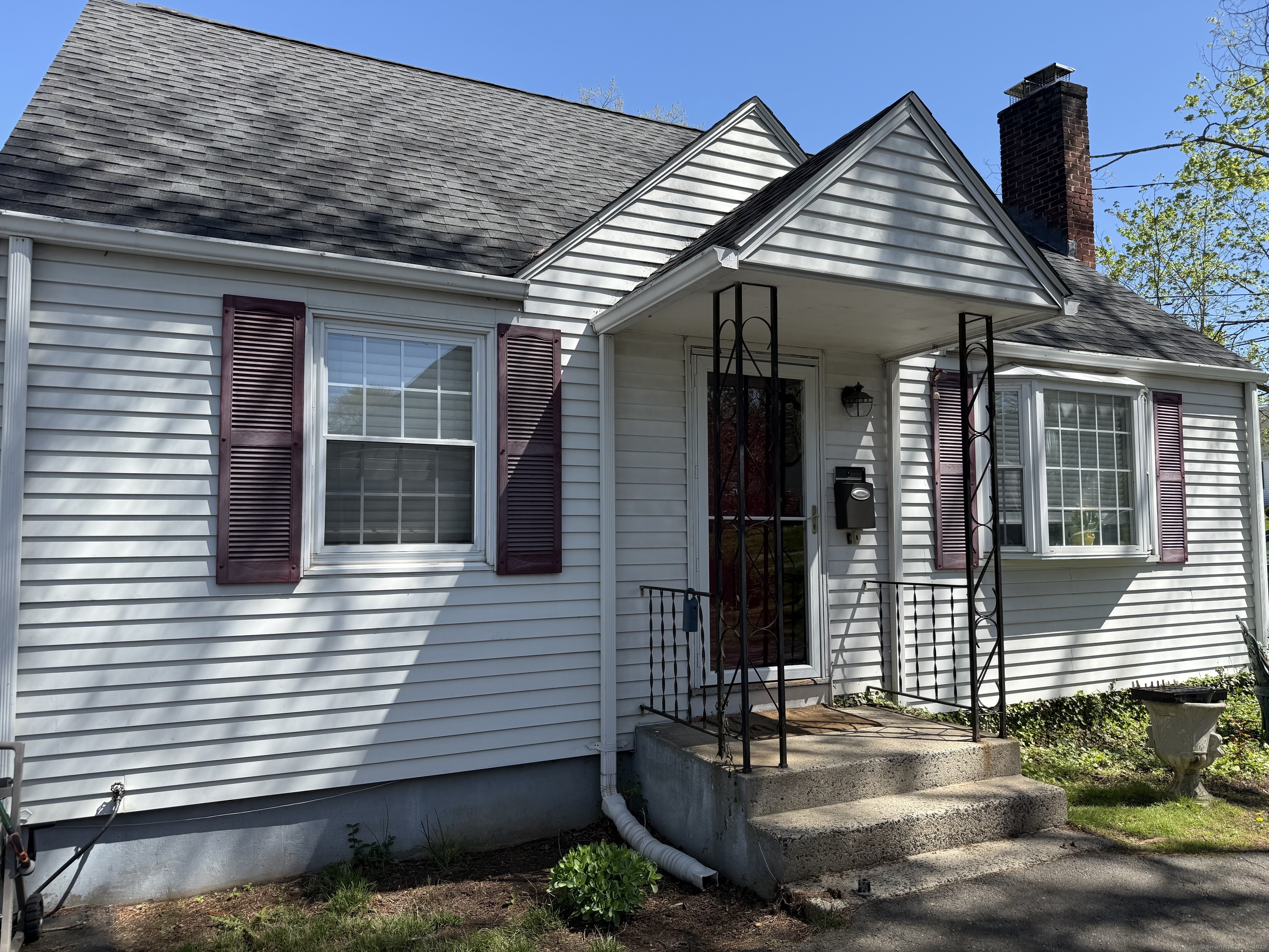 1029 N Worthy Street, Windsor, Connecticut image 1