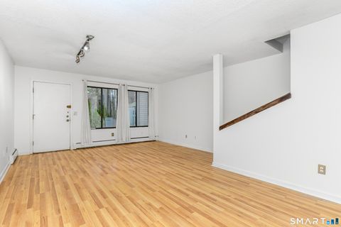 Tiny photo for 5 Talcott Forest Road #APT A, Farmington, CT 06032 (MLS # 24146020)