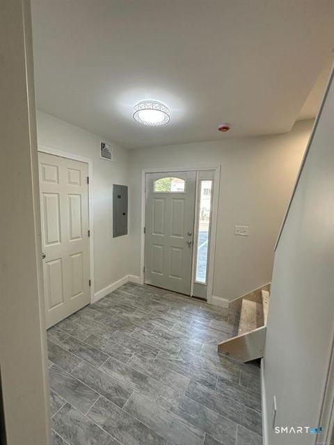 Tiny photo for 1083 Whalley Avenue #B, New Haven, CT 06515 (MLS # 24145626)