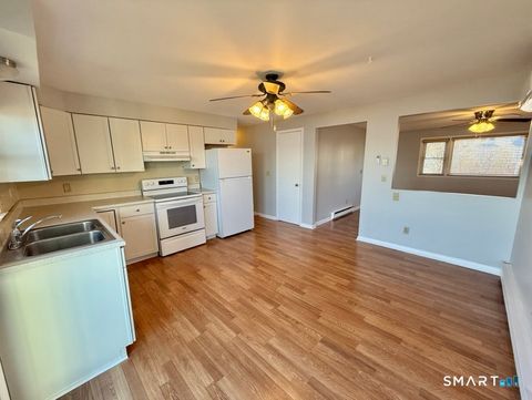 Tiny photo for 3 Bayview Place #2, West Haven, CT 06516 (MLS # 24144557)