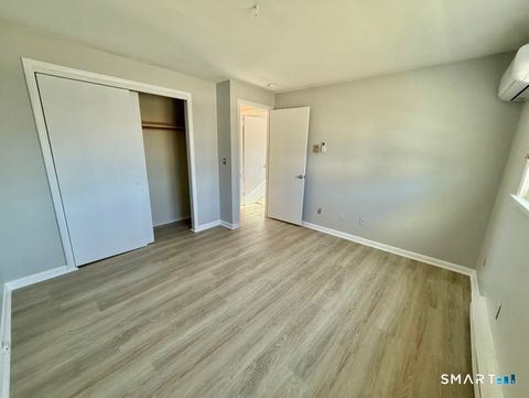 Tiny photo for 3 Bayview Place #2, West Haven, CT 06516 (MLS # 24144557)