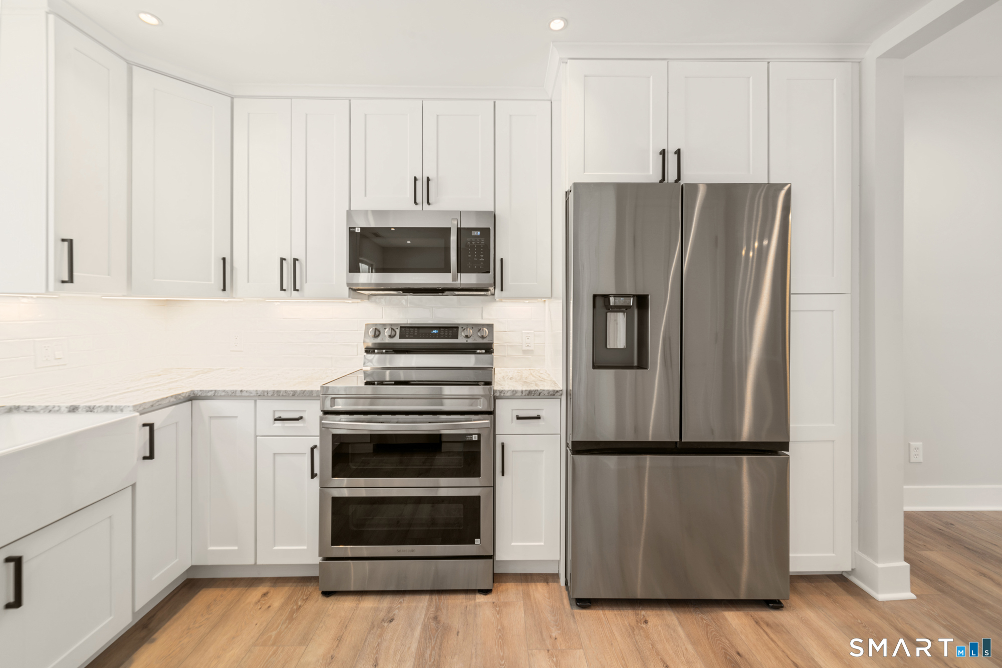 919 Heritage Village B