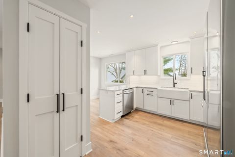 Tiny photo for 919 Heritage Village #B, Southbury, CT 06488 (MLS # 24156220)