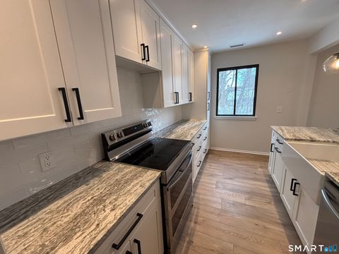 Tiny photo for 103 Heritage Village #D, Southbury, CT 06488 (MLS # 24156393)