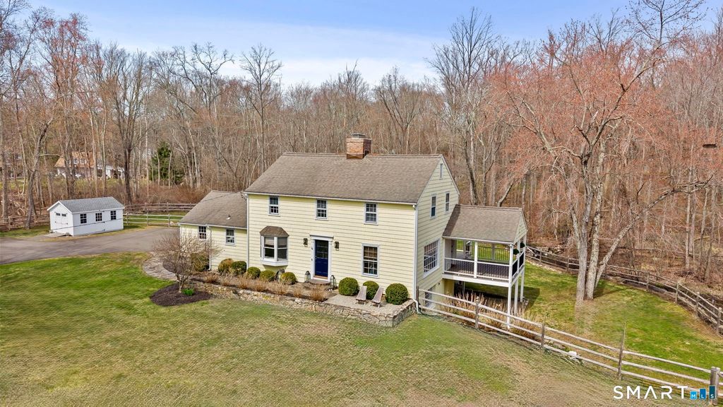 Photo of 4 Kettle Creek Road, Weston, CT 06883 (MLS # 24162991)