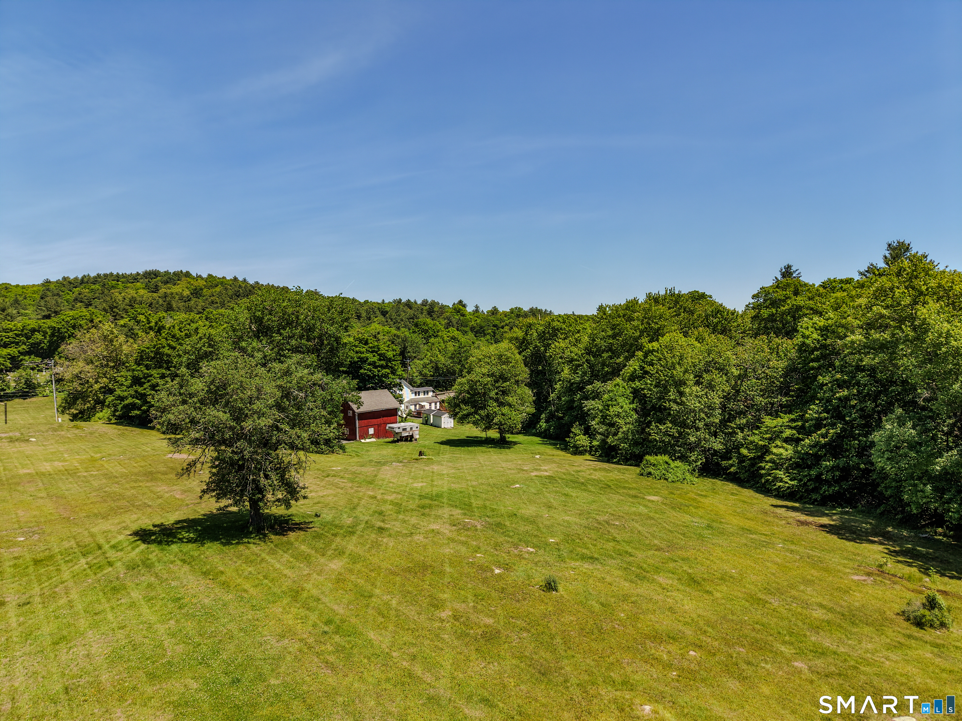 16 Chestnut Hill Road
