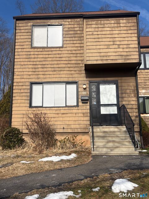 Photo of 66 Hampton Park #66, Branford, CT 06405 (MLS # 24150424)
