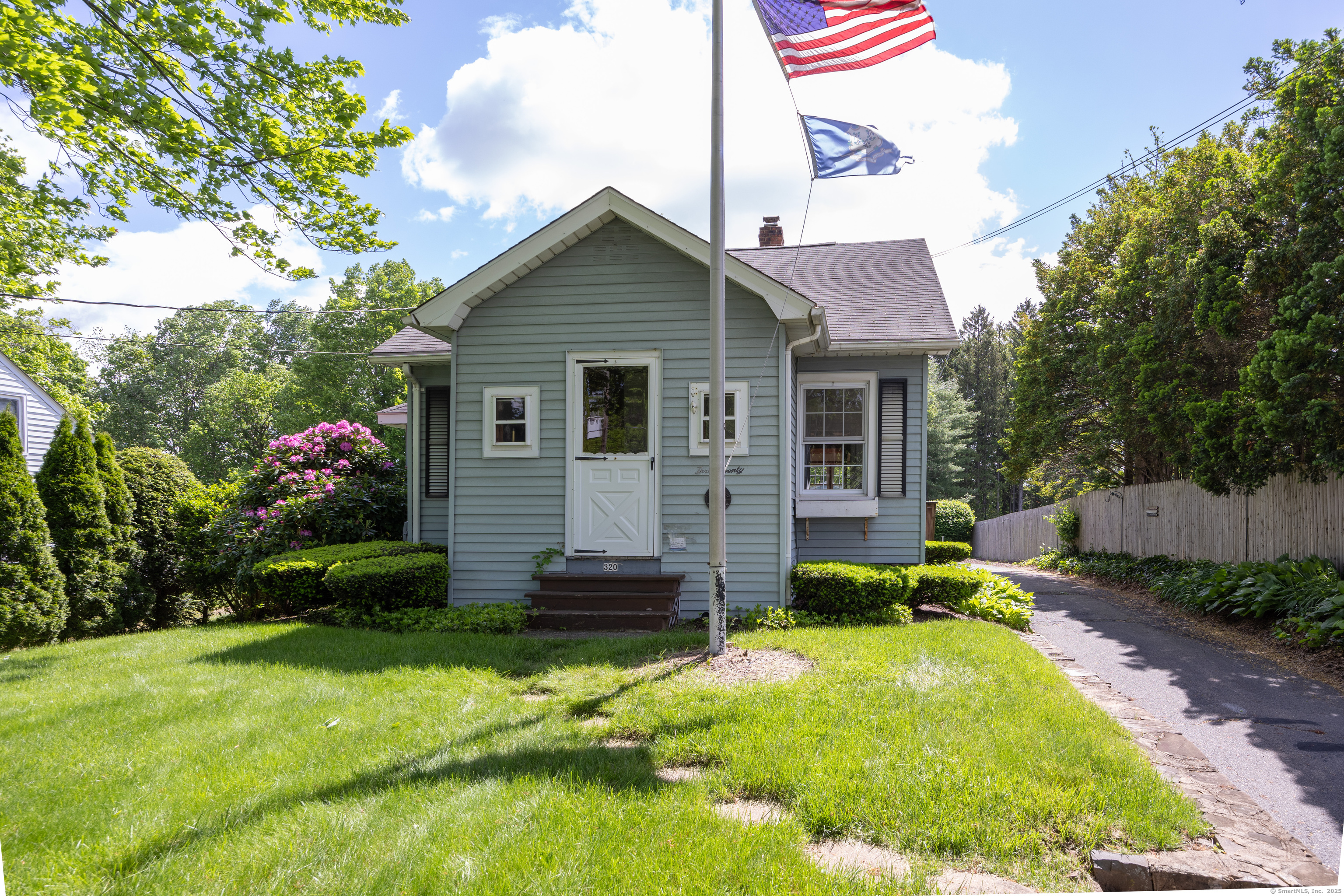 320 Highland Avenue, Cheshire, Connecticut image 2