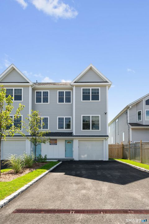 Tiny photo for 930 Reef Road, Fairfield, CT 06824 (MLS # 24156638)