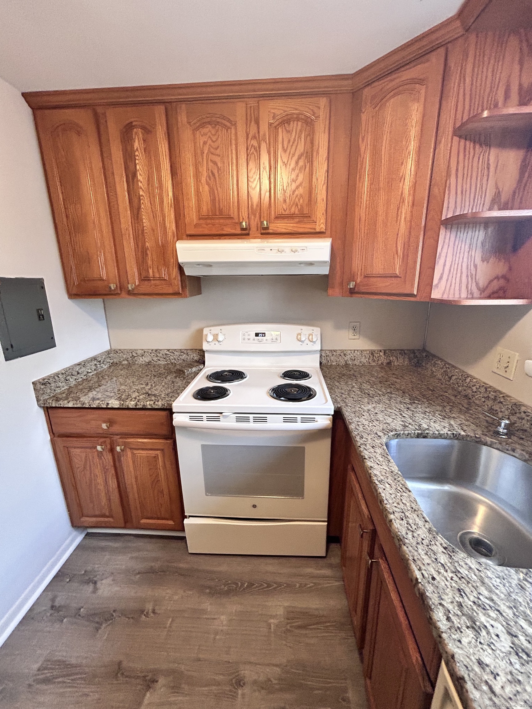 4 Carillon Drive APT B