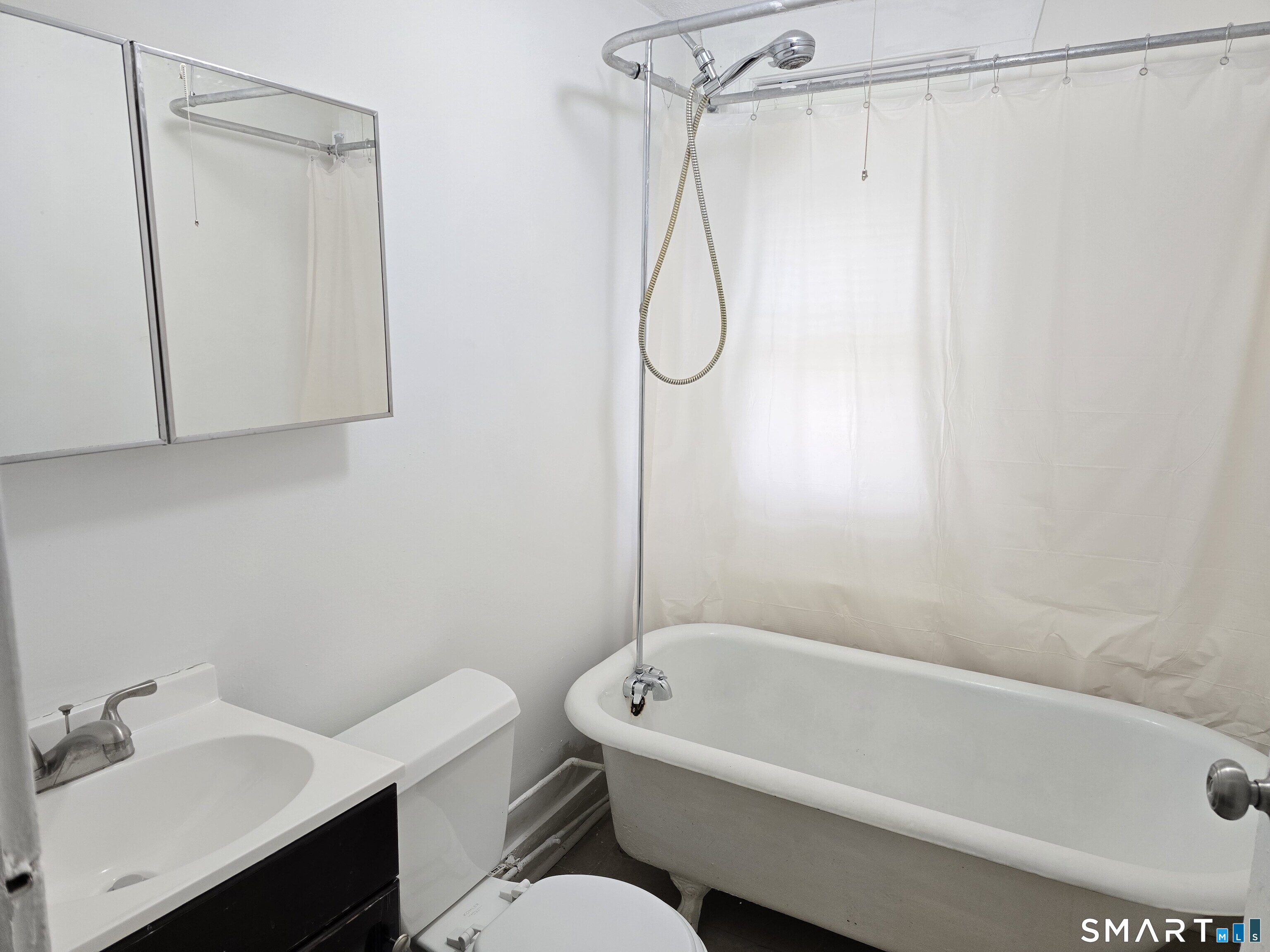 103 Capen Street 2