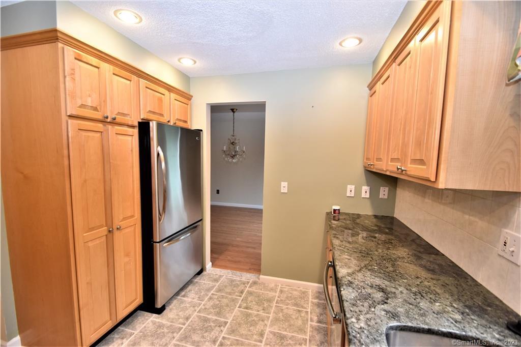 Photo 5 of 29 of 30 Southgate Drive 30 townhome