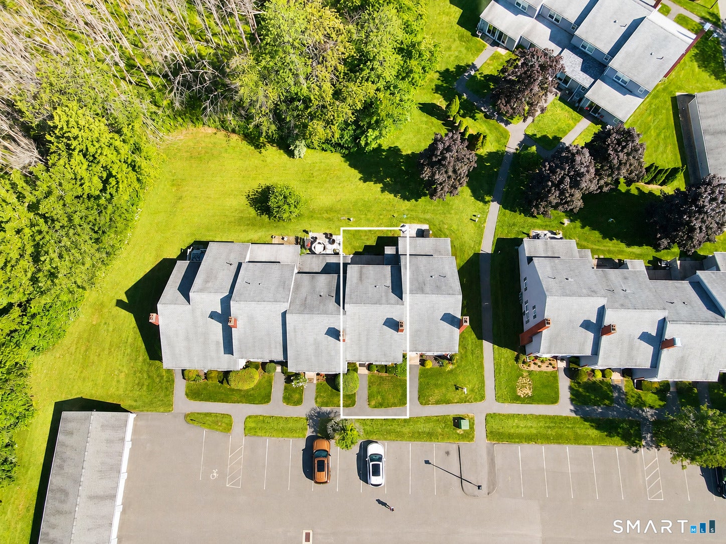 8 Barrington Drive C
