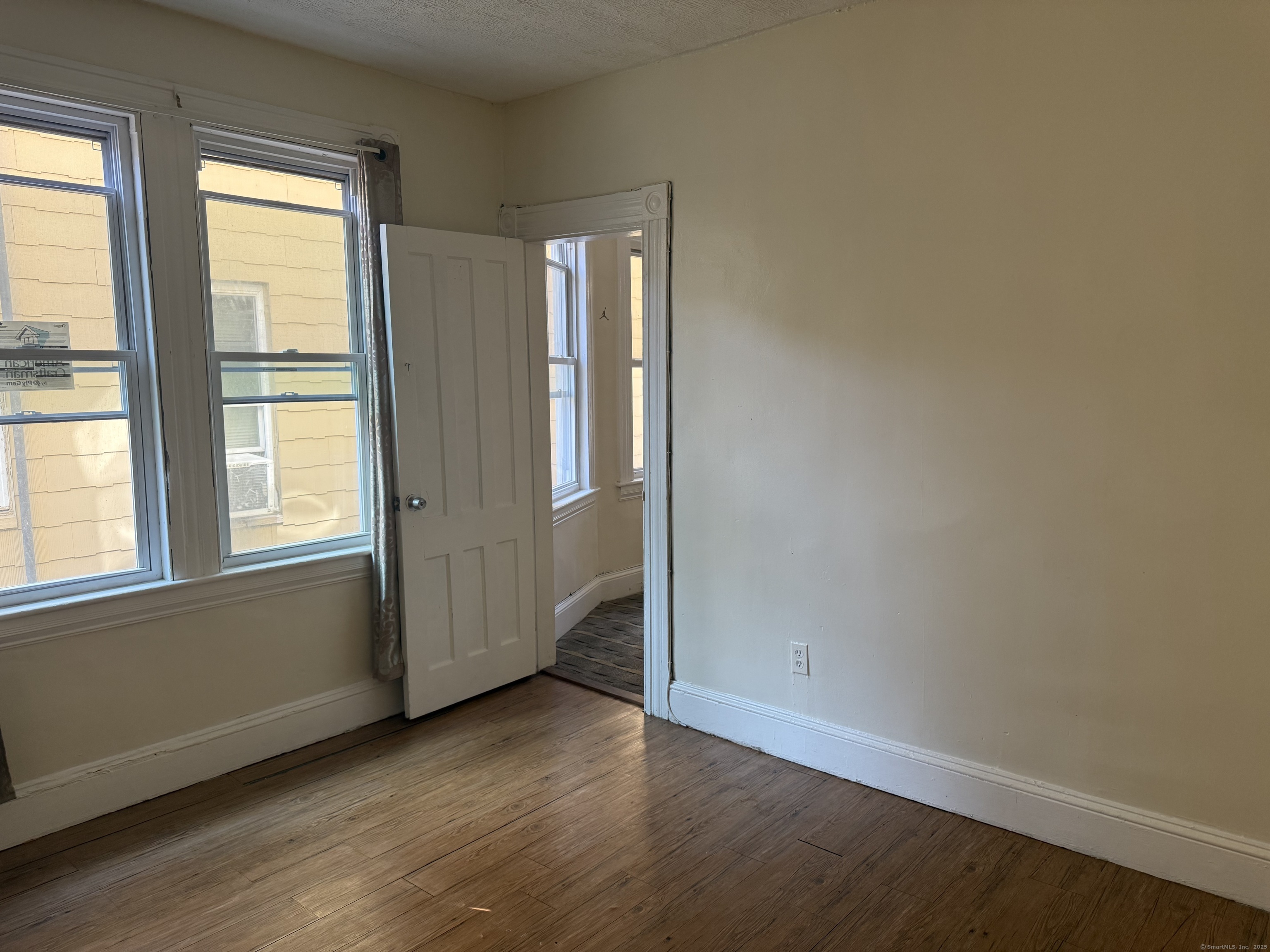 Bridgeport, Connecticut 06605, United States, 2 Bedrooms Bedrooms, ,1 BathroomBathrooms,Residential,Active,174830