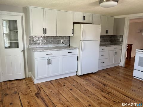 Tiny photo for 8 Alto Road #Flr 2 A, Burlington, CT 06013 (MLS # 24145539)