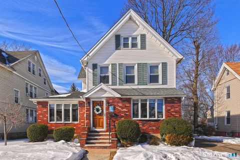 15 Wallace Street West Haven CT 06516