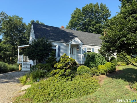 Photo of 111 Mill Hill Road, Fairfield, CT 06824 (MLS # 24195262)