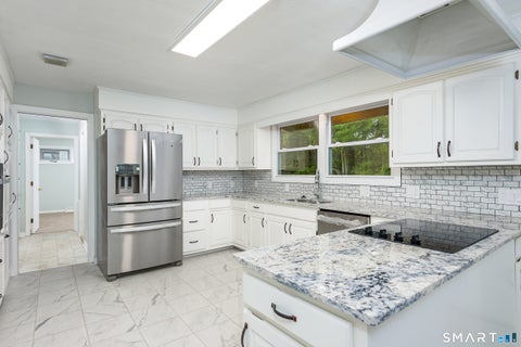 Tiny photo for 8 Lincoln Avenue, West Hartford, CT 06117 (MLS # 24208469)