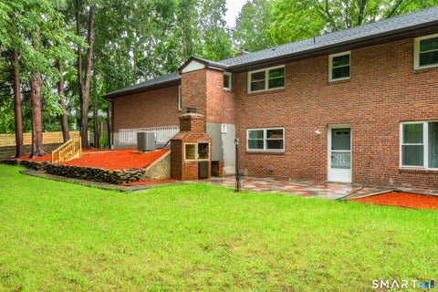 Tiny photo for 8 Lincoln Avenue, West Hartford, CT 06117 (MLS # 24208469)