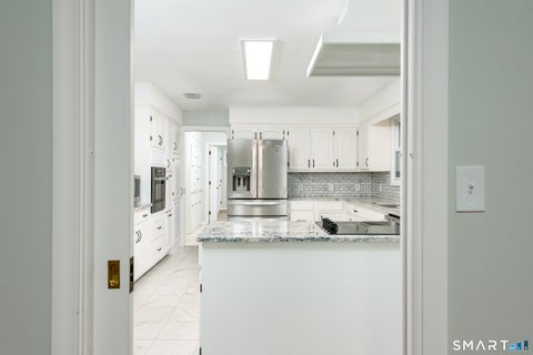 Tiny photo for 8 Lincoln Avenue, West Hartford, CT 06117 (MLS # 24208469)