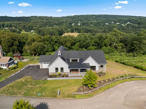 167 Willow Creek Estates Drive Southbury CT 06488