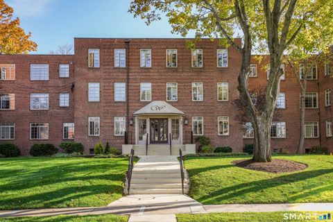 Photo of 20 Outlook Avenue #106, West Hartford, CT 06119 (MLS # 24169273)