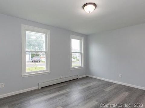 Tiny photo for 23 Pearl Street #1, Manchester, CT 06040 (MLS # 24153625)