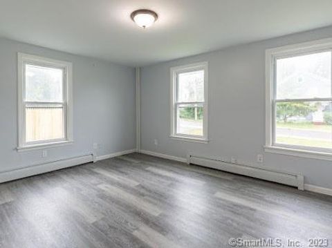 Tiny photo for 23 Pearl Street #1, Manchester, CT 06040 (MLS # 24153625)
