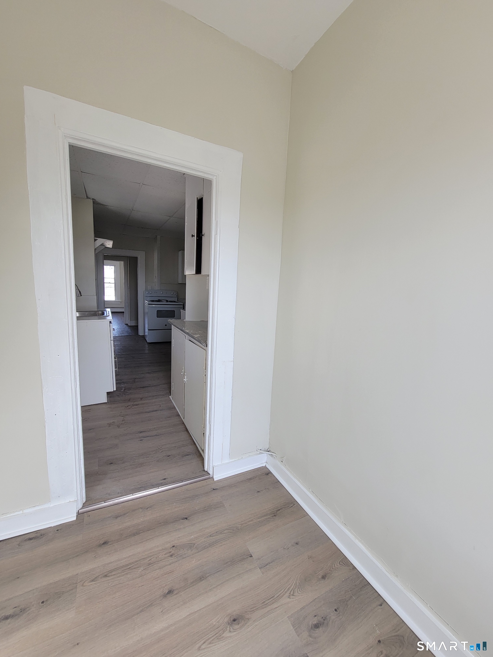 260 Summit Street 2B