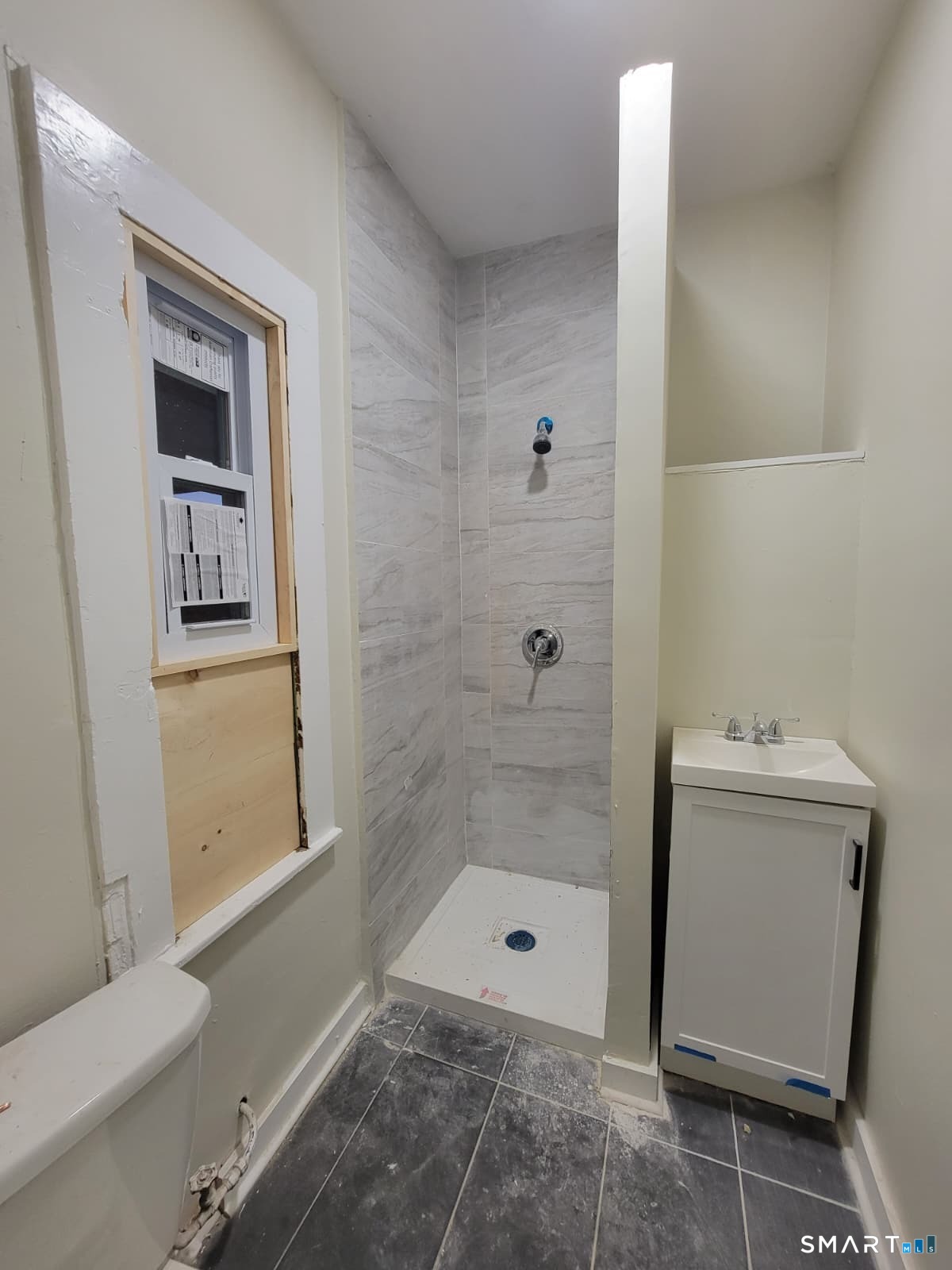 260 Summit Street 2B