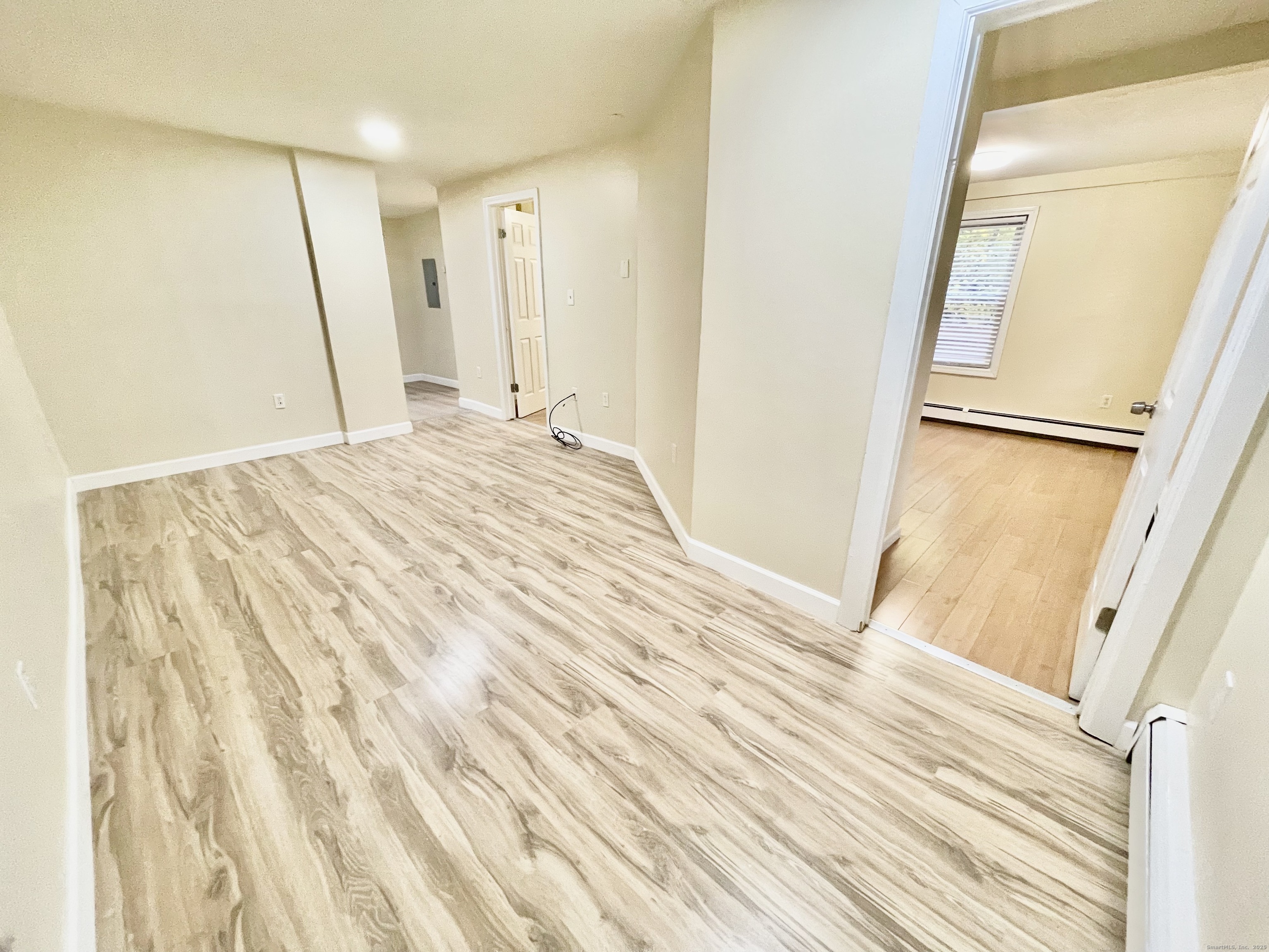 92 West Main Street 4