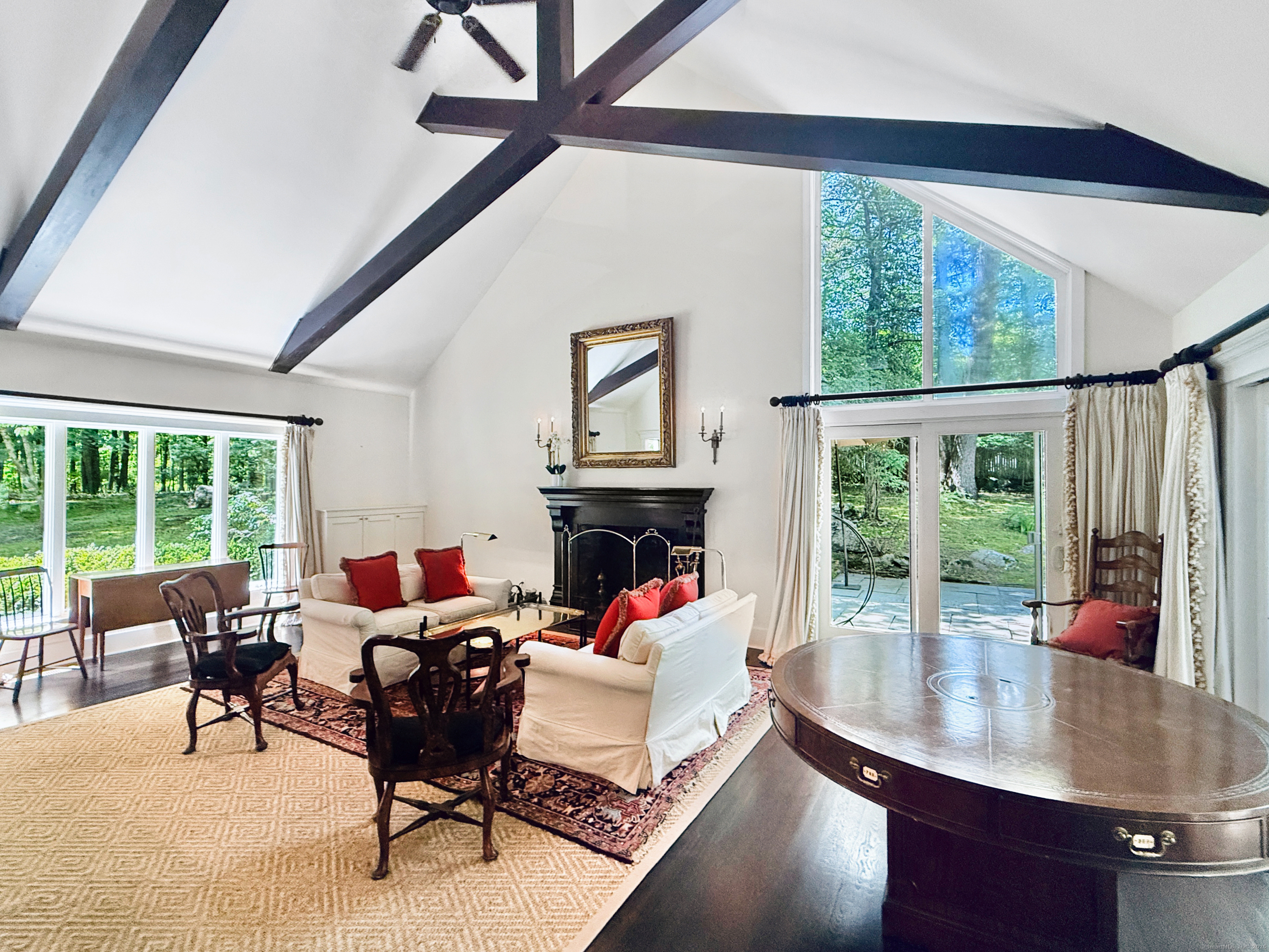 Stamford, Connecticut 06903, United States, 3 Bedrooms Bedrooms, ,4 BathroomsBathrooms,Residential,Pending,144334