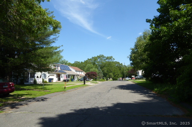 Lots 16, 18 and 22 East Hill Street