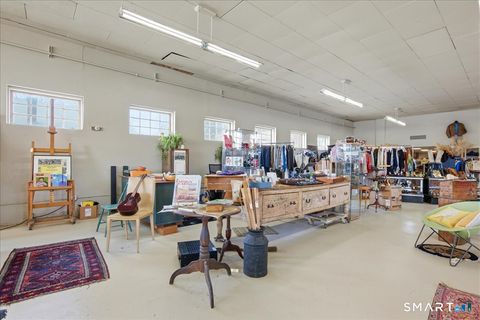 Tiny photo for 33 Boston Post Road, Waterford, CT 06385 (MLS # 24150361)